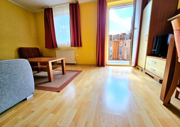 REZERVOVANÝ - TOP PONUKA na Donovaloch 2i byt s parkovacím miestom