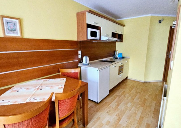 REZERVOVANÝ - TOP PONUKA na Donovaloch 2i byt s parkovacím miestom