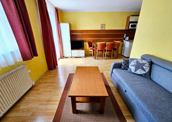 REZERVOVANÝ - TOP PONUKA na Donovaloch 2i byt s parkovacím miestom