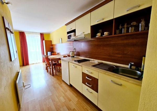 REZERVOVANÝ - TOP PONUKA na Donovaloch 2i byt s parkovacím miestom