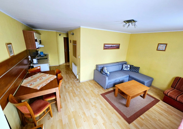 REZERVOVANÝ - TOP PONUKA na Donovaloch 2i byt s parkovacím miestom