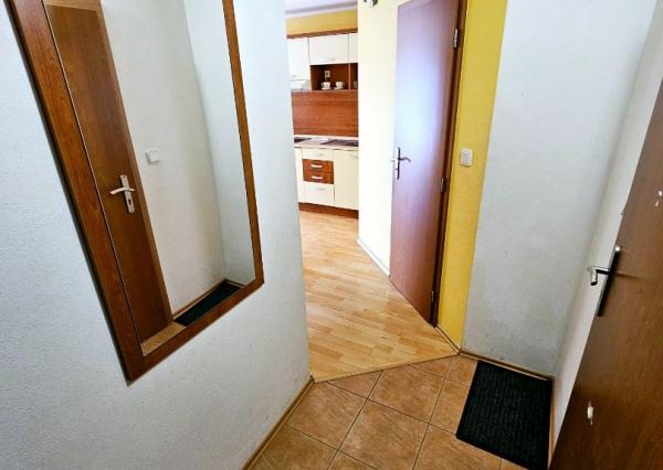 REZERVOVANÝ - TOP PONUKA na Donovaloch 2i byt s parkovacím miestom