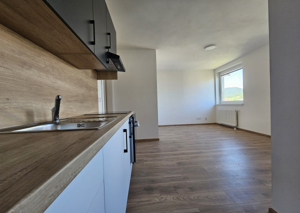 REZERVOVANÝ - NOVOSTAVBA na Pršianskej Terase - 2i byty na prenájom