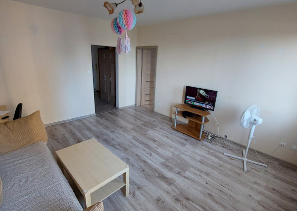 Slnečný 3i byt v tichej lokalite Levice