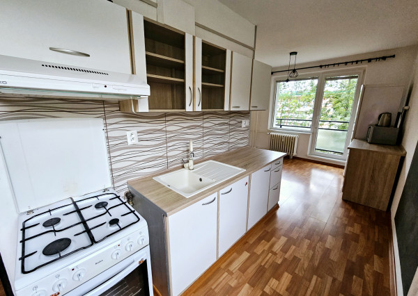 REZERVOVANÝ - Priestranný 3i byt vo vyhľadávanej lokalite