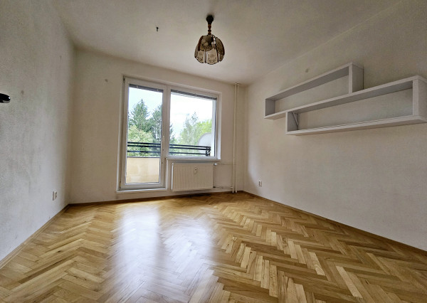 REZERVOVANÝ - Priestranný 3i byt vo vyhľadávanej lokalite