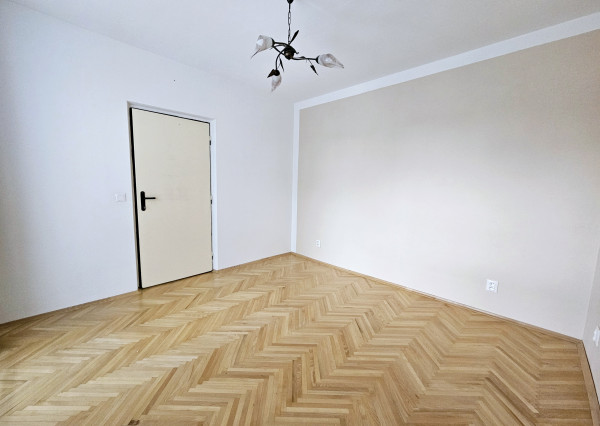 REZERVOVANÝ - Priestranný 3i byt vo vyhľadávanej lokalite