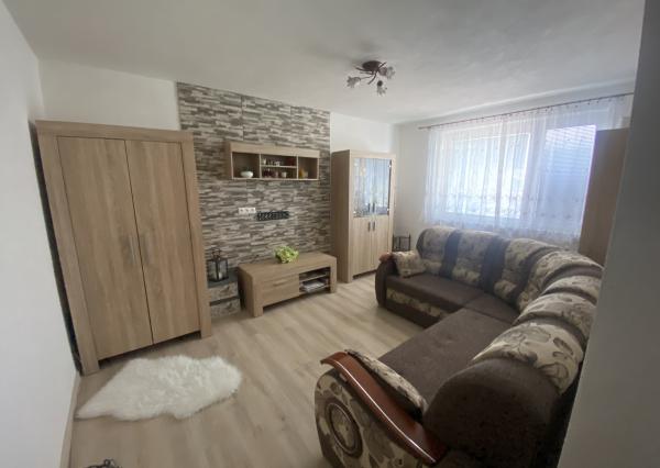 2i byt 3 minúty od Levíc