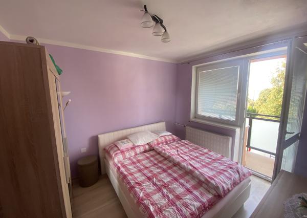 2i byt 3 minúty od Levíc