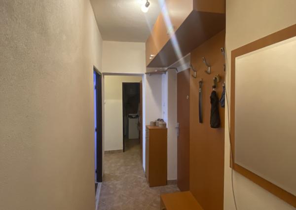 2i byt 3 minúty od Levíc