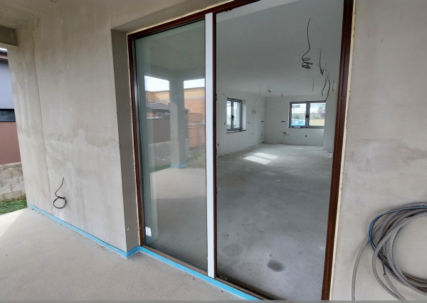 Moderný 4-izbový holodom