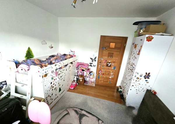 REZERVOVANÝ - Zrekonštruovaný 3i byt na Fončorde