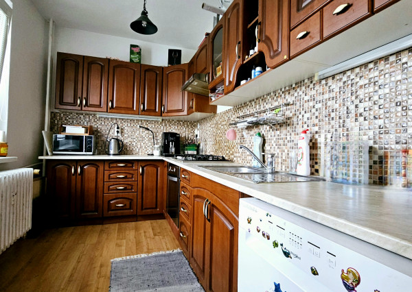 REZERVOVANÝ - Zrekonštruovaný 3i byt na Fončorde