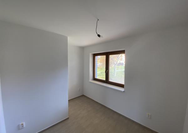 Priestranný, nový 3i byt vo Veľkej Lehote