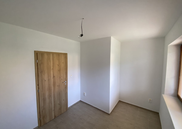 Priestranný, nový 3i byt vo Veľkej Lehote