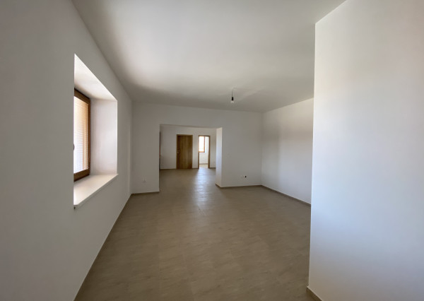 Priestranný, nový 3i byt vo Veľkej Lehote