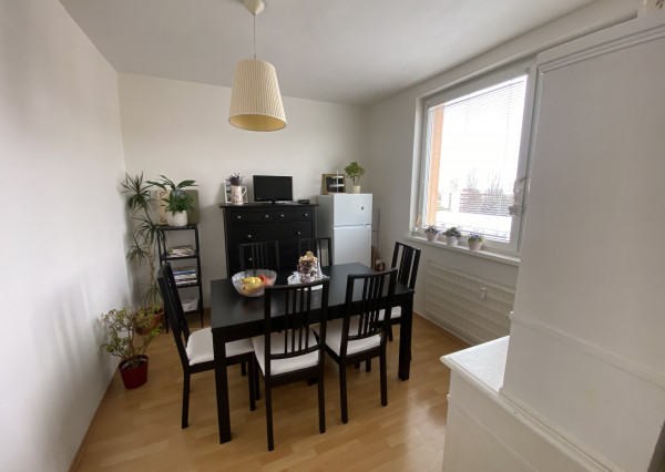 Slnečný 4i byt v Leviciach