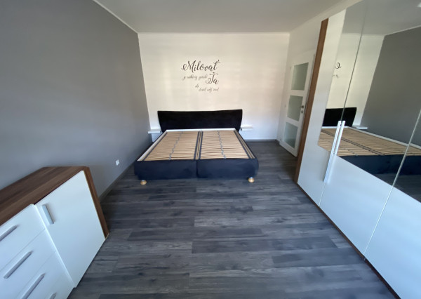 Prerobený 3i byt v Novej Bani-Rezervovaný