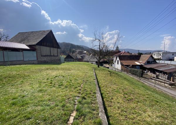 Pozemok v Ladomerskej Vieske