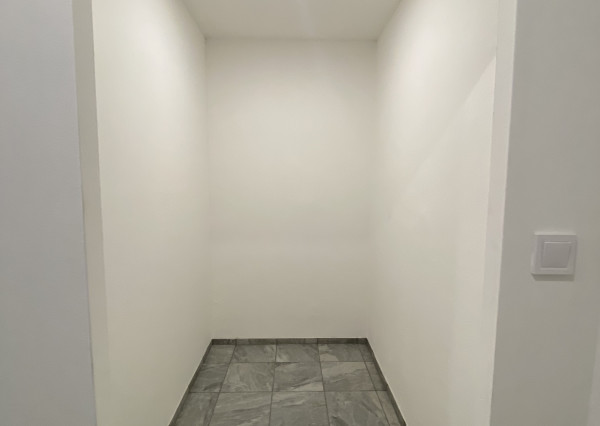 Prerobený 3i byt v Novej Bani-Rezervovaný