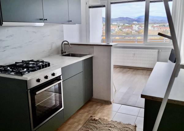 REZERVOVANÝ - Na predaj štýlový 1-i byt prerobený na 2-i v TOP lokalite