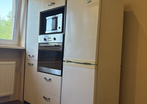 REZERVOVANÝ - NA PRENÁJOM - zrekonštruovaný 2 izbový byt v Handlovej