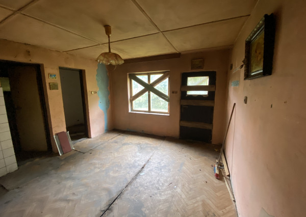 Chatka v obci Zlatno pri Poltári