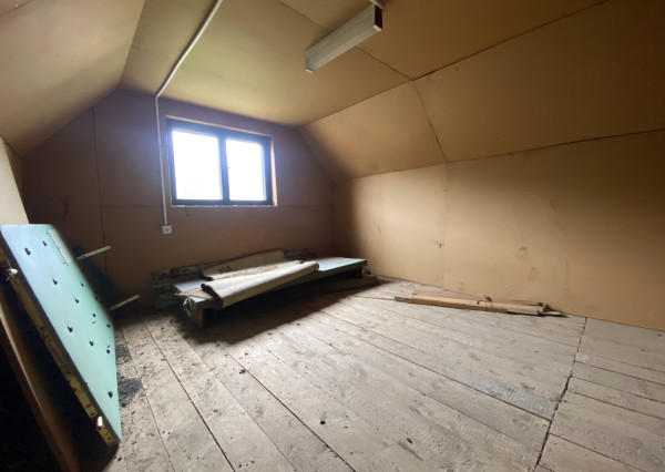 Chatka v obci Zlatno pri Poltári