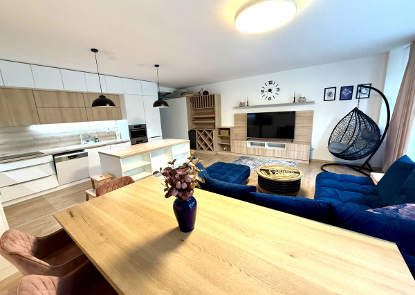 Štýlový 3-izbový byt s terasou, jacuzzi a parkovaním