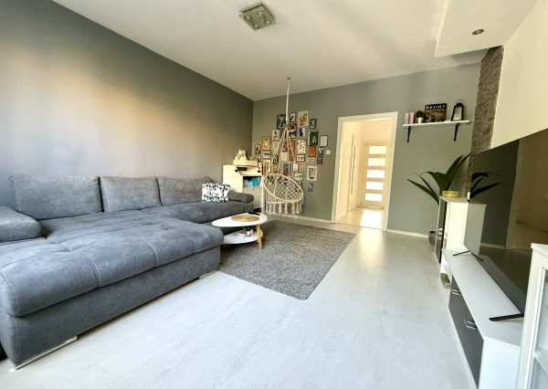 TOP PONUKA! Zrekonštruovaný 3i byt v Sásovej