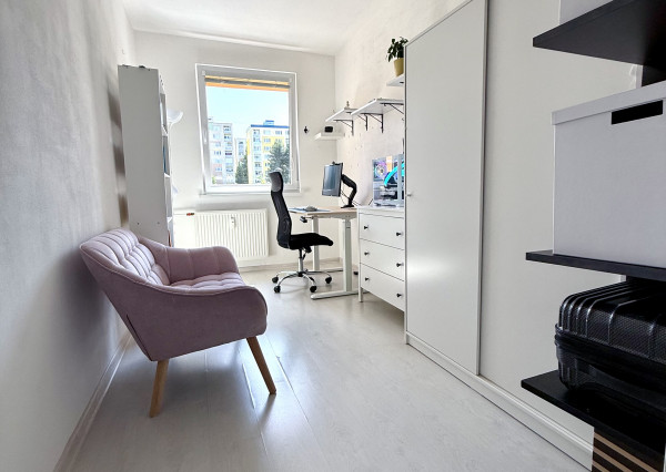 TOP PONUKA! Zrekonštruovaný 3i byt v Sásovej