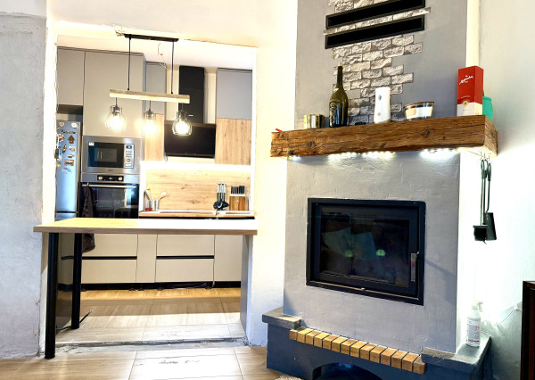 STAČÍ SA LEN NASŤAHOVAŤ - Domček v Jakube