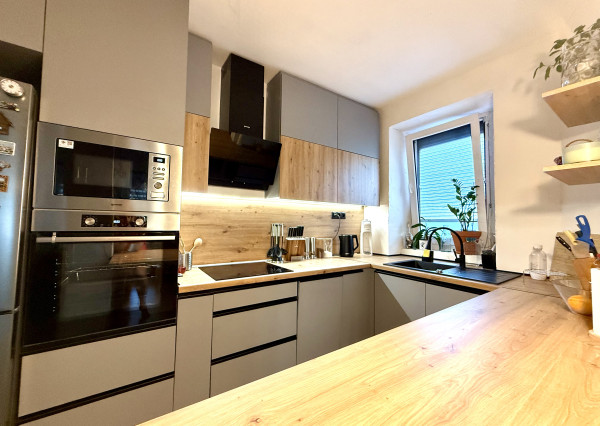 STAČÍ SA LEN NASŤAHOVAŤ - Domček v Jakube