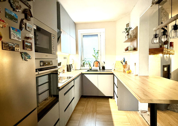 STAČÍ SA LEN NASŤAHOVAŤ - Domček v Jakube