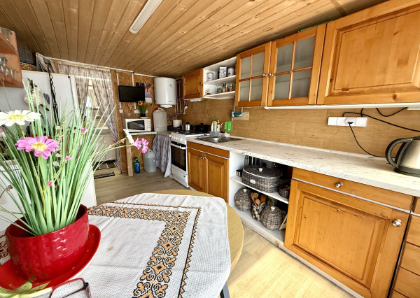 Na predaj útulná drevená chata v srdci Liptova