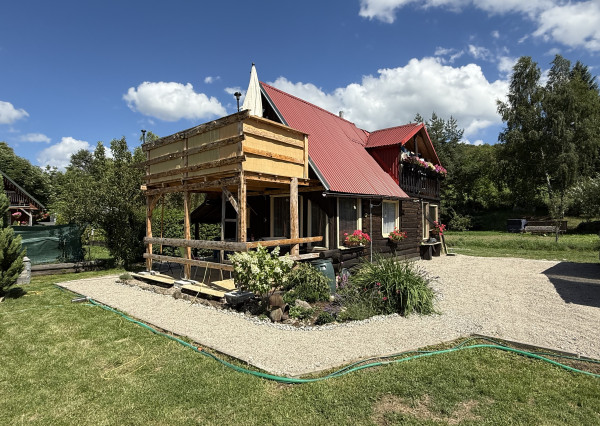 Na predaj útulná drevená chata v srdci Liptova