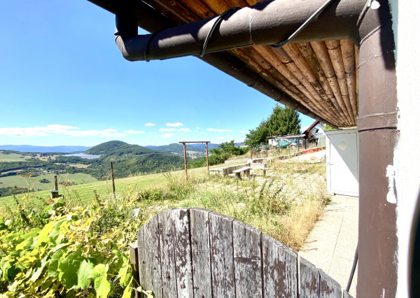 Rodinný dom v malebnom prostredí obce Trnavá Hora – Kľačany