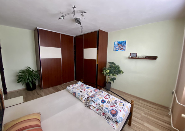 Moderný a kompletne zariadený 2-izbový byt v Novej Bani