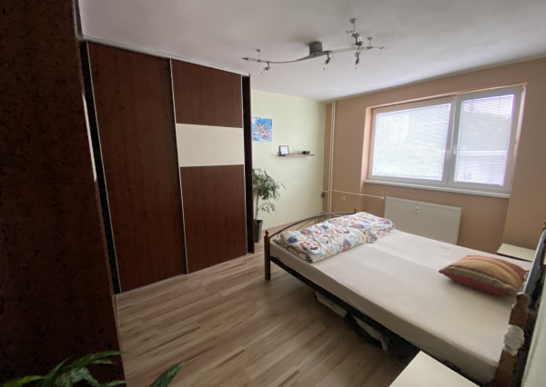 Moderný a kompletne zariadený 2-izbový byt v Novej Bani