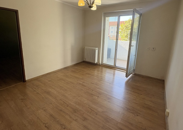 REZERVOVANÝ - NA PREDAJ 2-izbový byt v Žiari nad Hronom