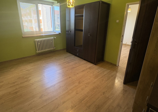 REZERVOVANÝ - NA PREDAJ 2-izbový byt v Žiari nad Hronom