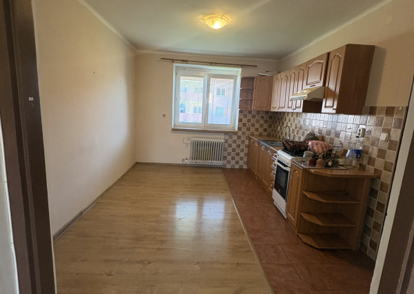 REZERVOVANÝ - NA PREDAJ 2-izbový byt v Žiari nad Hronom