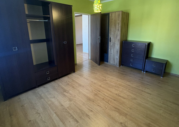 REZERVOVANÝ - NA PREDAJ 2-izbový byt v Žiari nad Hronom