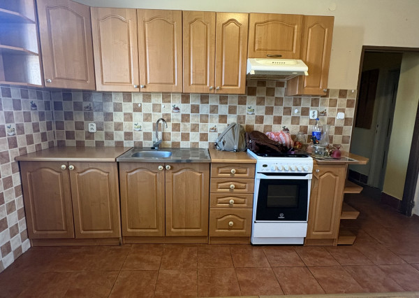 REZERVOVANÝ - NA PREDAJ 2-izbový byt v Žiari nad Hronom