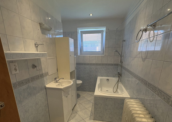 REZERVOVANÝ - NA PREDAJ 2-izbový byt v Žiari nad Hronom