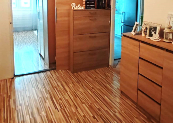 Na predaj slnečný 3-izbový byt MNKS - Sásová