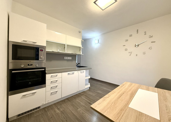 PRIESTRANNÝ 2-i BYT PO KOMPLETNEJ REKONŠTRUKCII – FONČORDA