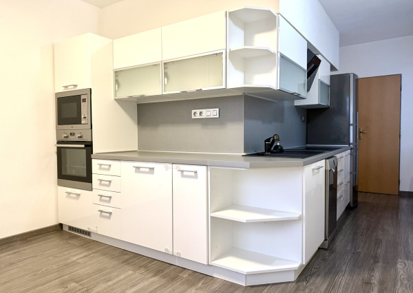 PRIESTRANNÝ 2-i BYT PO KOMPLETNEJ REKONŠTRUKCII – FONČORDA