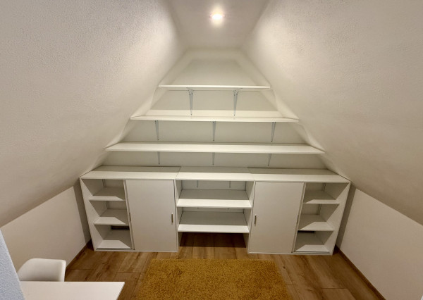 Prenájom luxusného podkrovného bytu – Tekovská Breznica