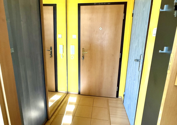 REZERVOVANÝ - Slnečný 1-i byt v tichej a vyhľadávanej lokalite BB